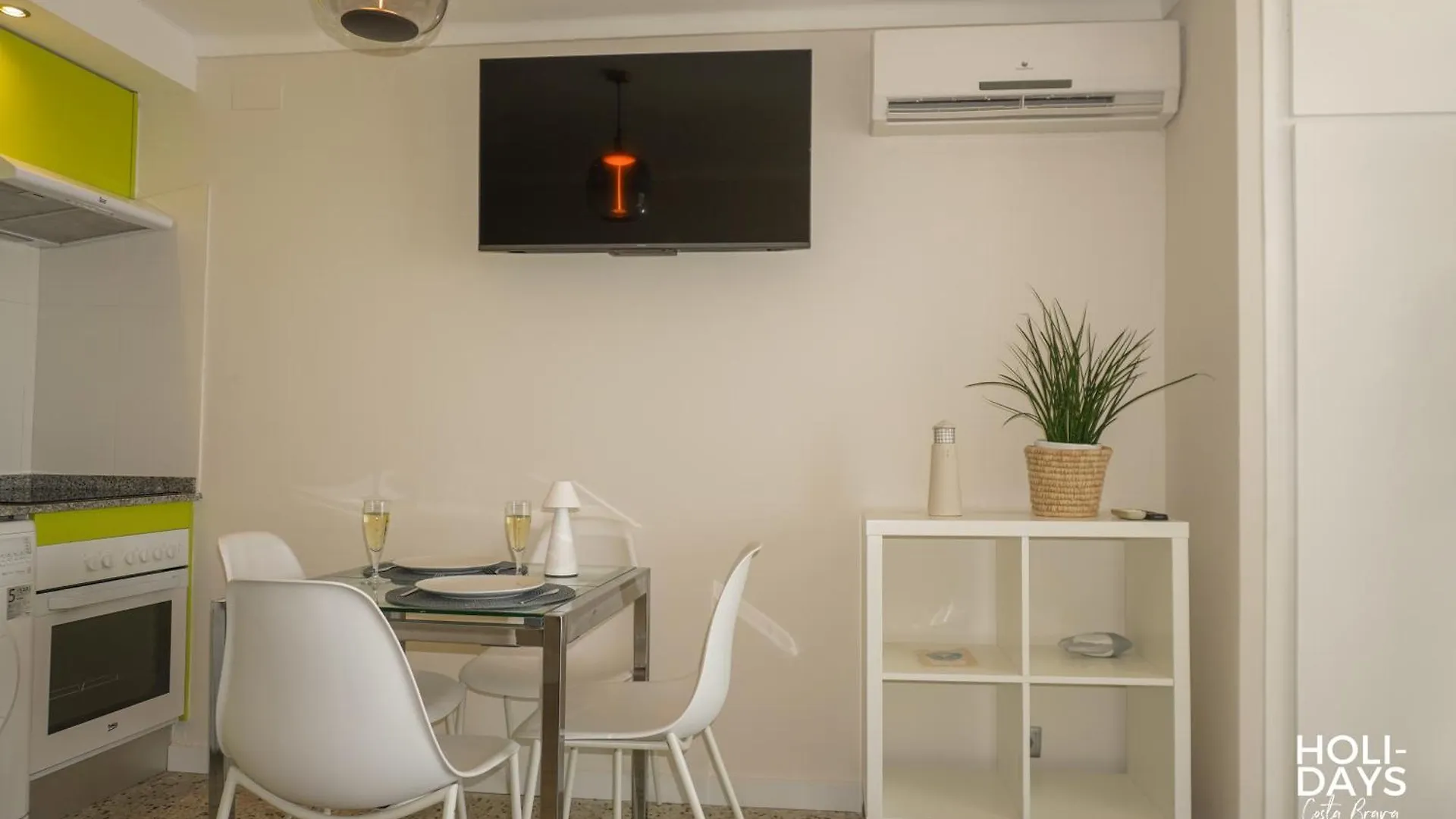 Holidays P14 Sea View Empuriabrava Apartment