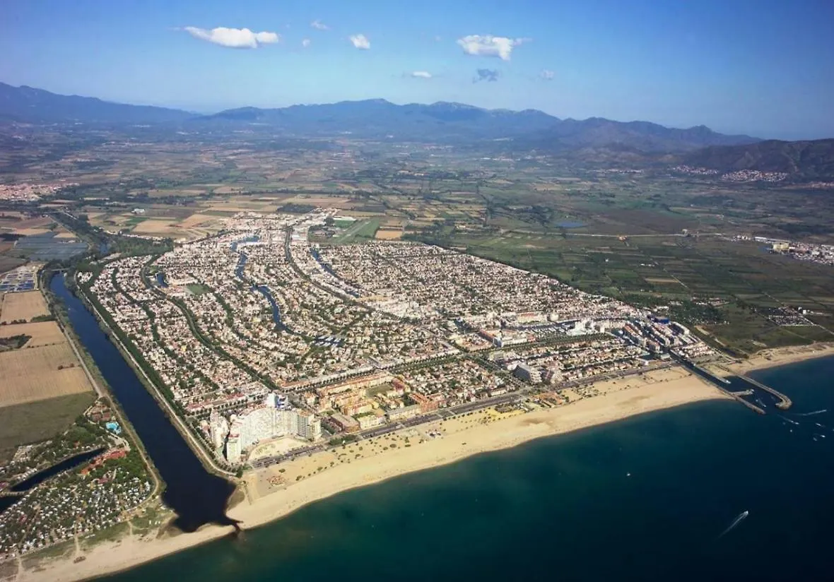Holidays P14 Sea View Empuriabrava Spanien