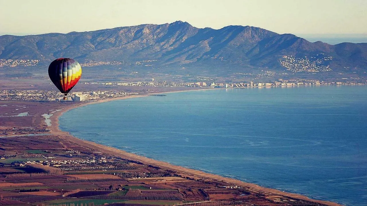 Holidays P14 Sea View Empuriabrava 0*,  Spanien
